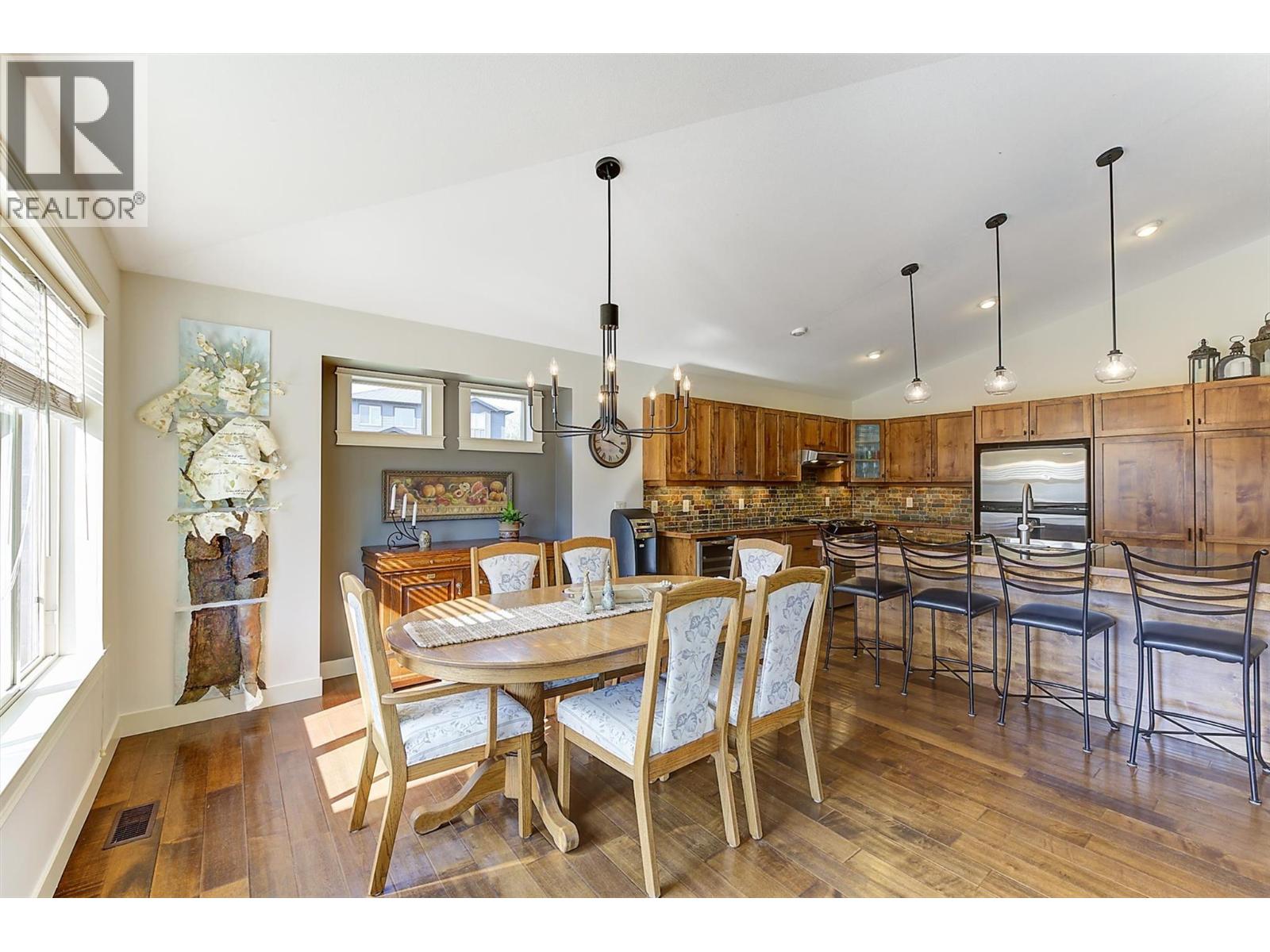 12931 East Ridge Drive, Lake Country