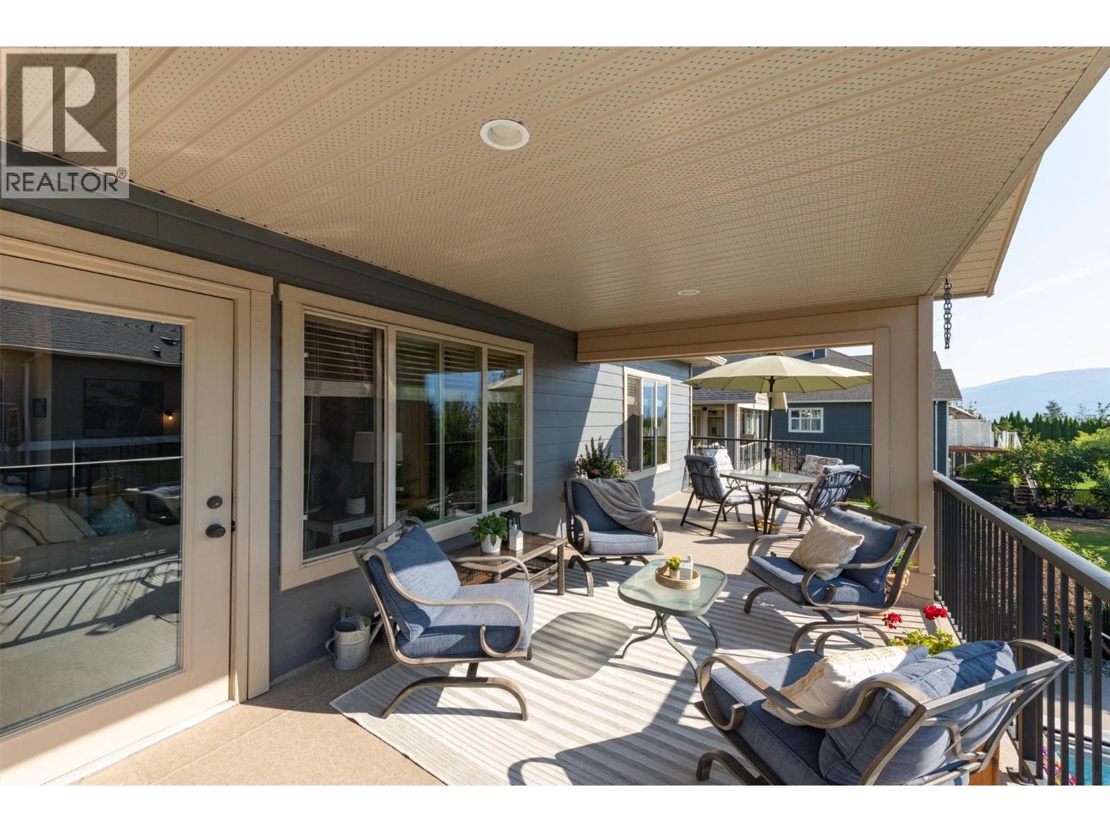 12931 East Ridge Drive, Lake Country