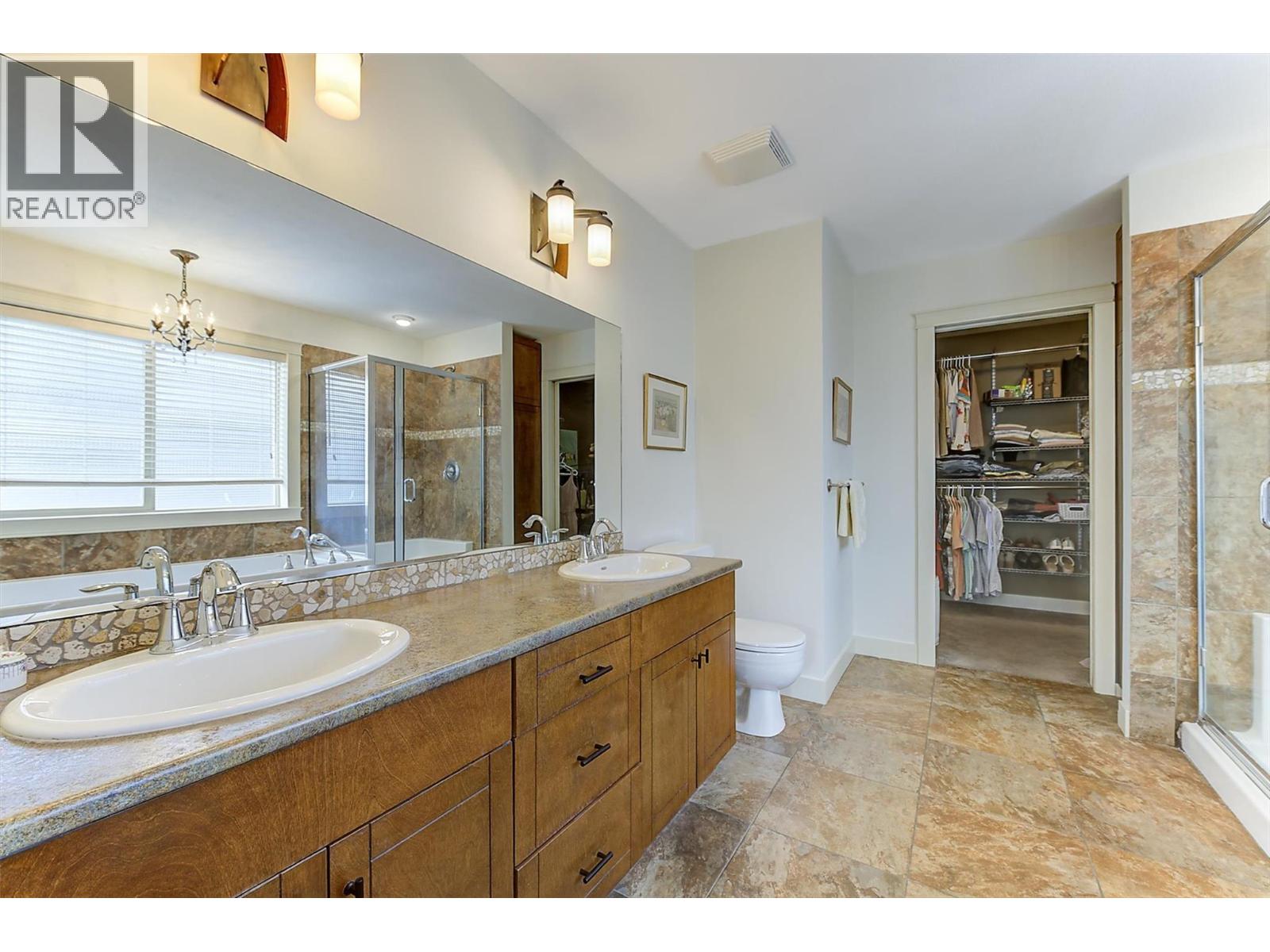 12931 East Ridge Drive, Lake Country