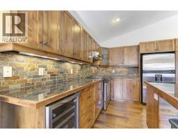 5pc Ensuite bath - 12931 East Ridge Drive, Lake Country, BC V4V2R2 Photo 19