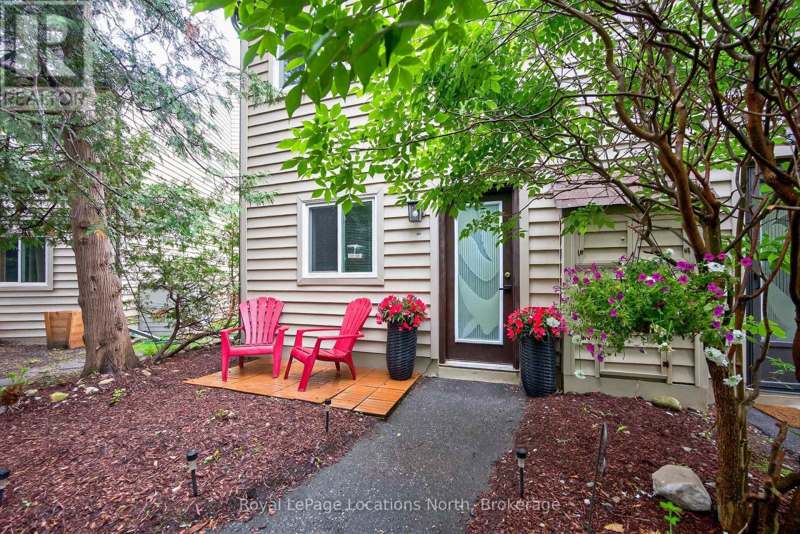 #305 5 DAWSON DRIVE - 28