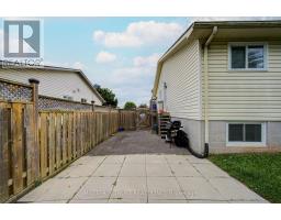Unit 2 - 1179 Simcoe Street S, Oshawa, ON L1H4M1 Photo 13