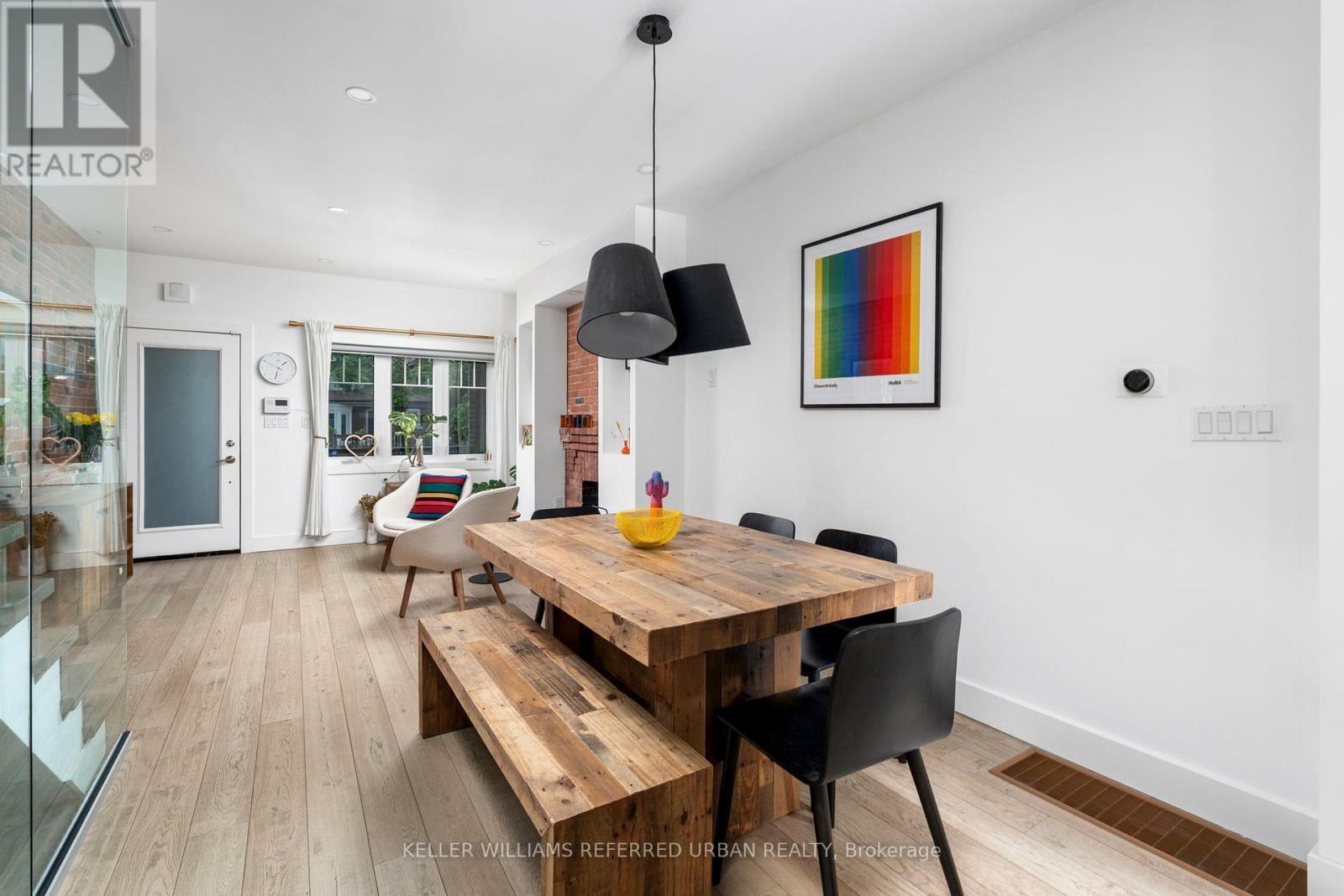 21 MILLBROOK CRESCENT - 10