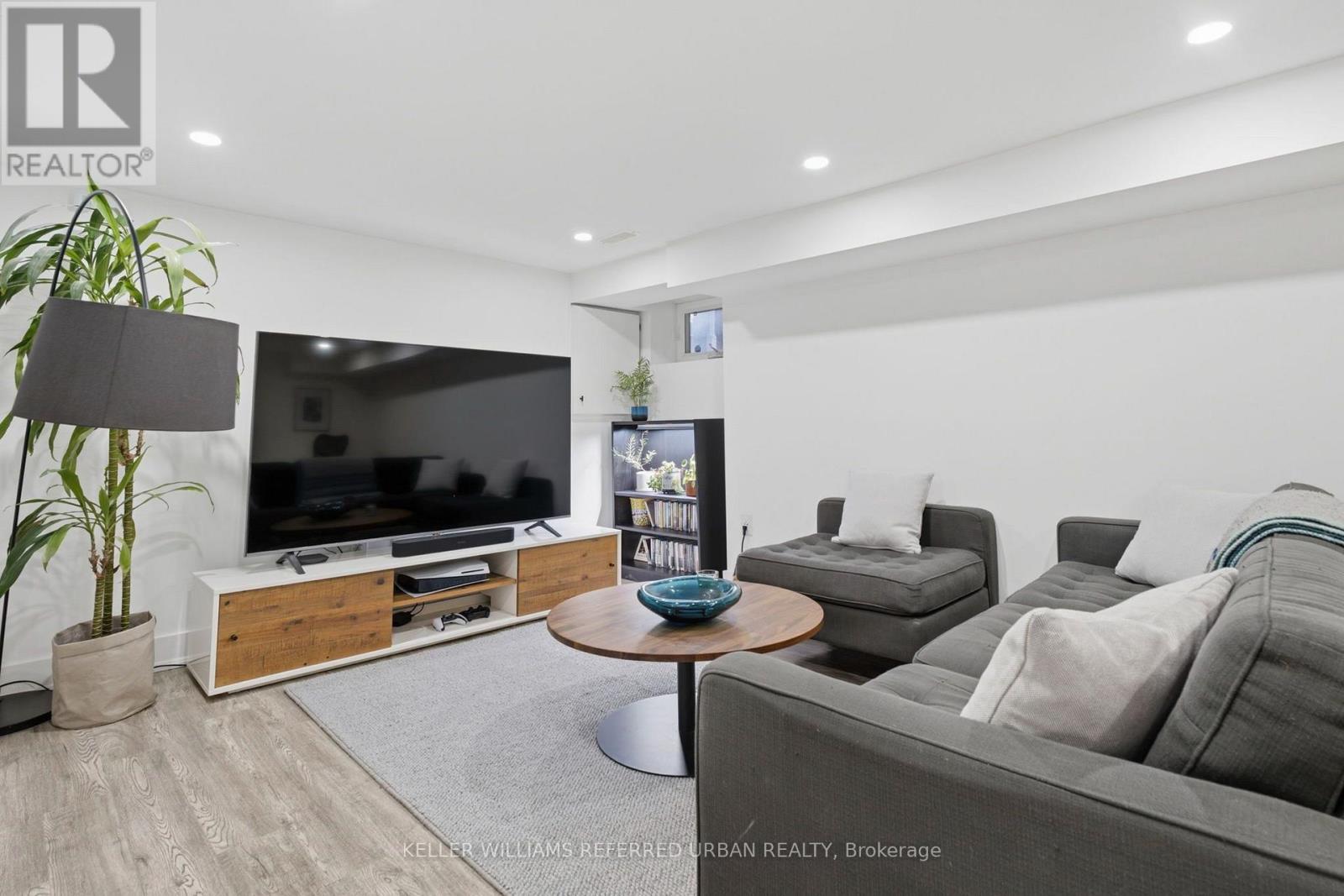 21 MILLBROOK CRESCENT - Image 25