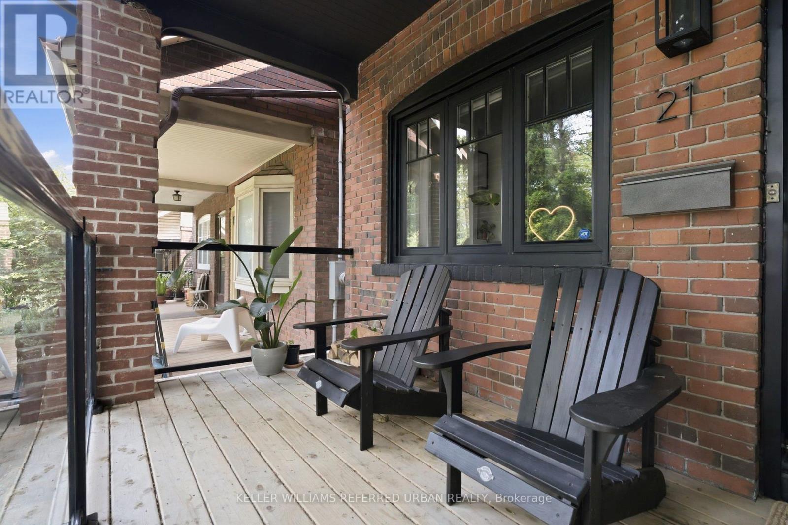 21 MILLBROOK CRESCENT - 3