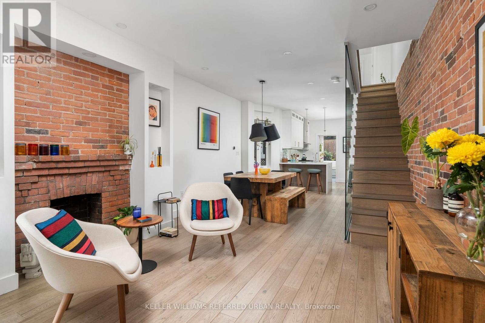 21 MILLBROOK CRESCENT - 5