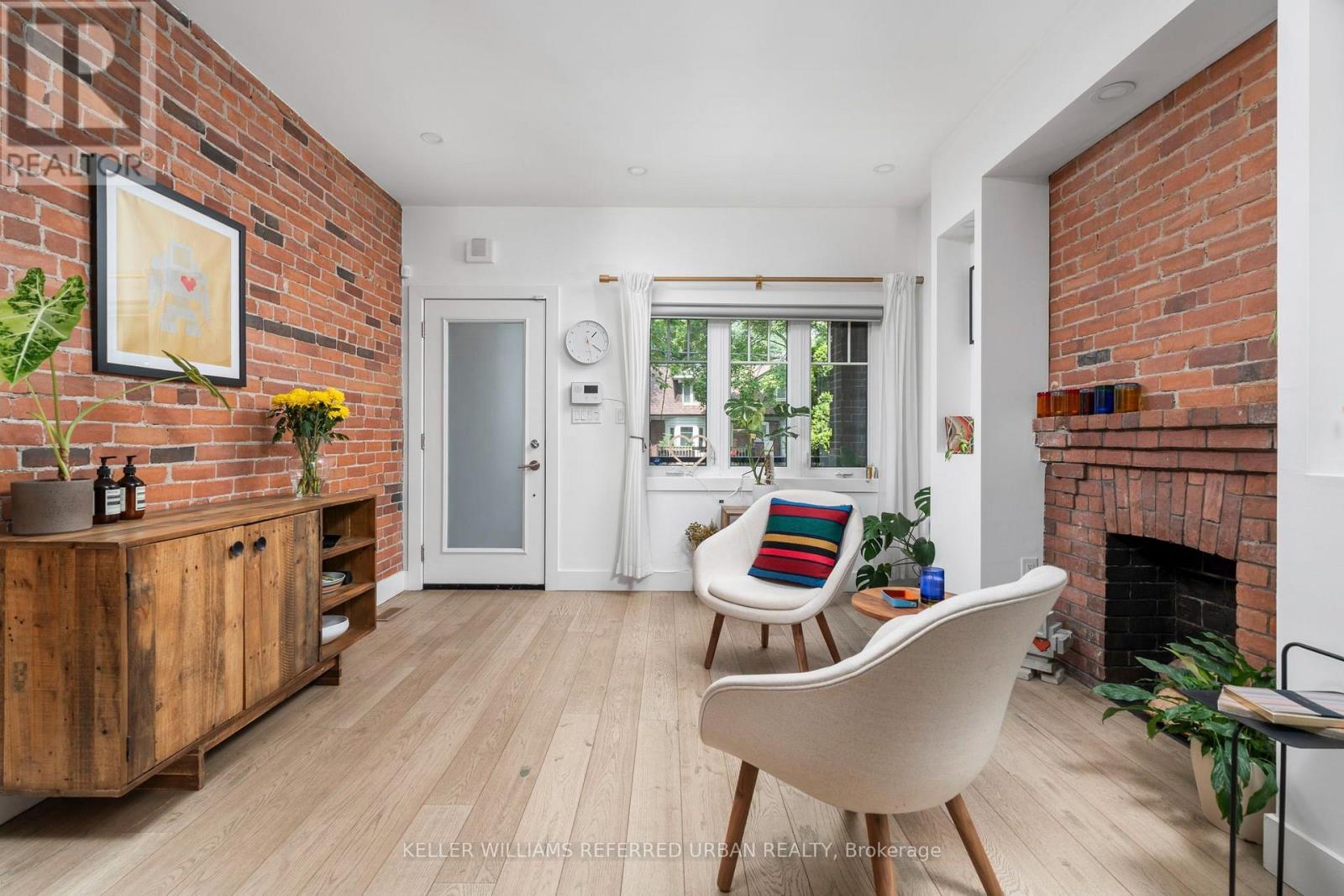 21 MILLBROOK CRESCENT - Image 8