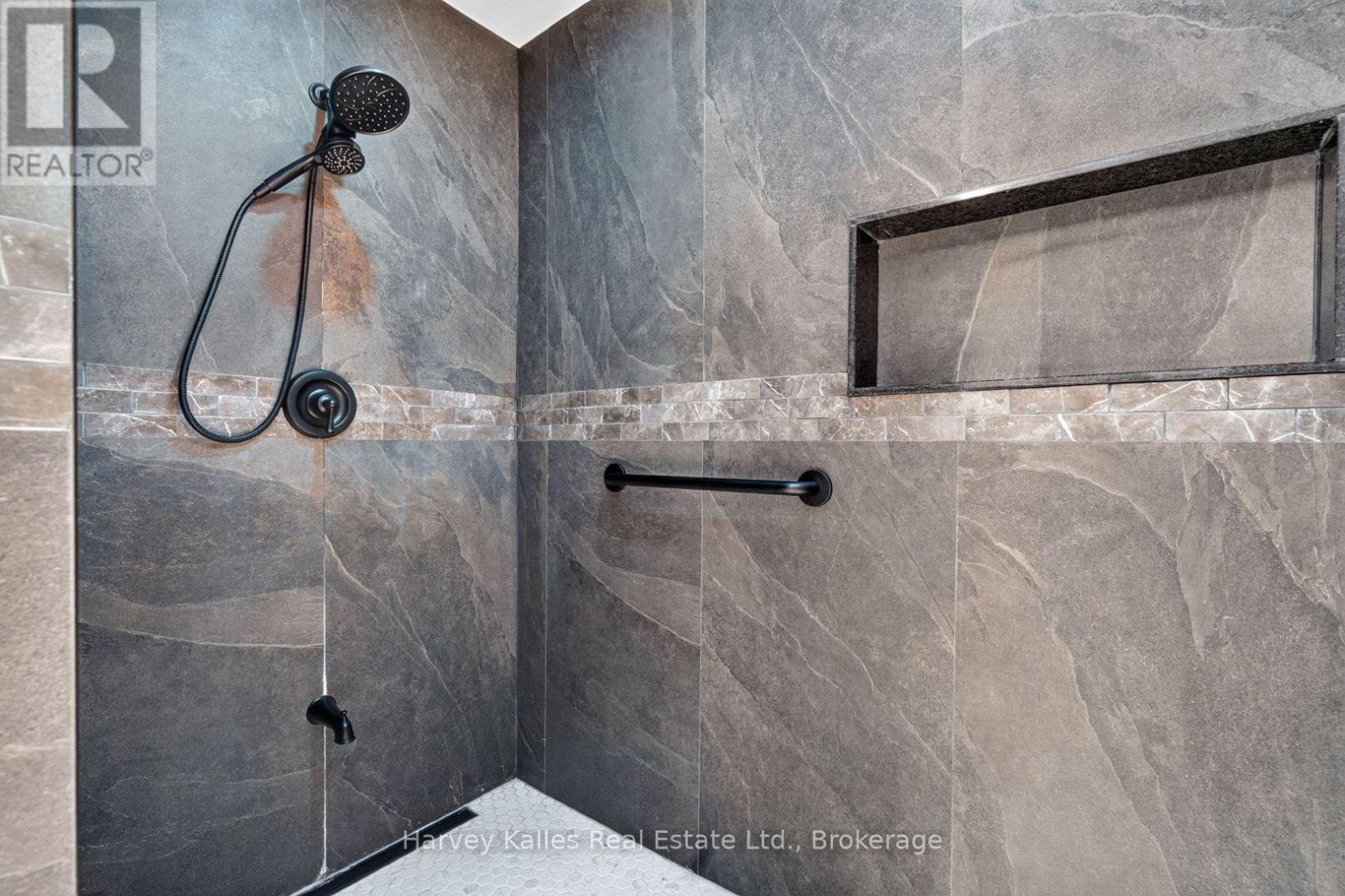 #303 26 DEERHURST GOLFVIEW DRIVE - Image 26