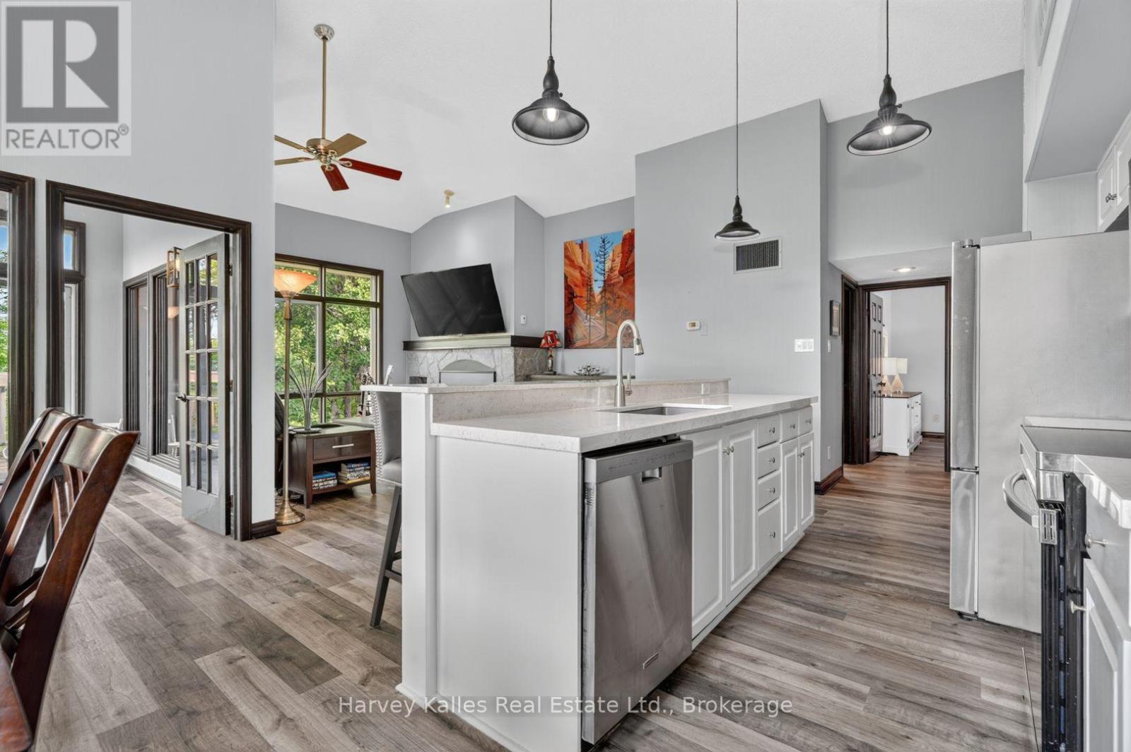 #303 26 DEERHURST GOLFVIEW DRIVE - Image 9