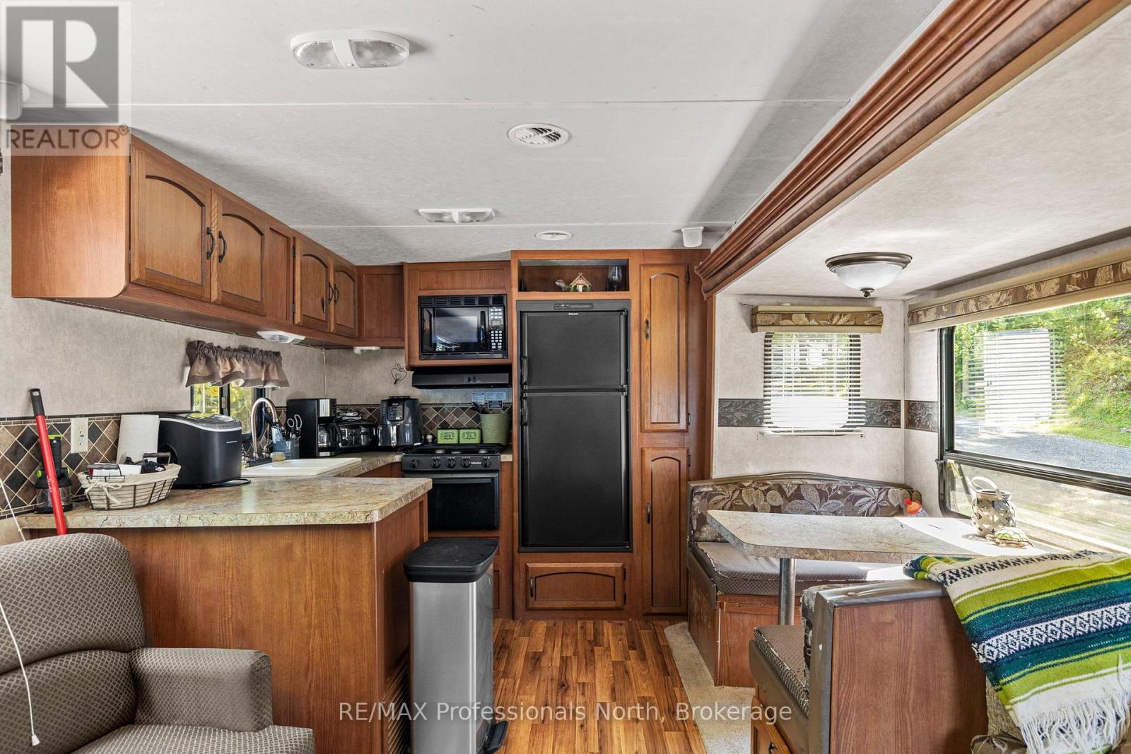 1516 DEER LAKE ROAD - 18