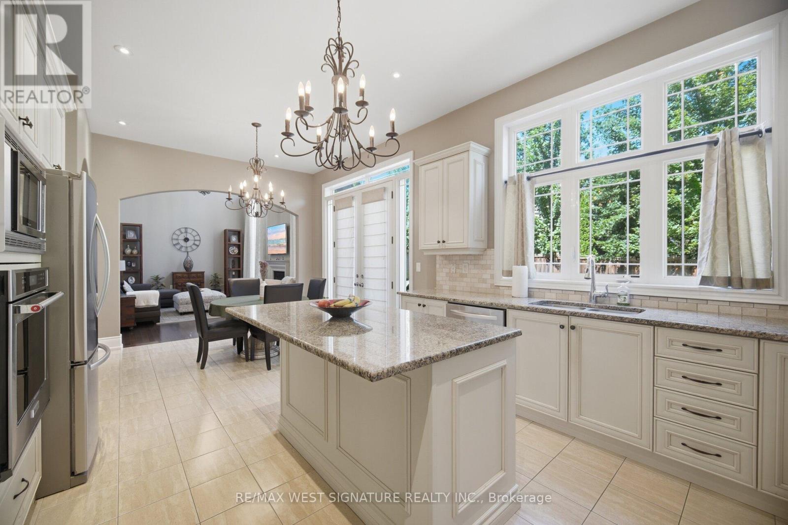 59 BLUFF TRAIL - 12