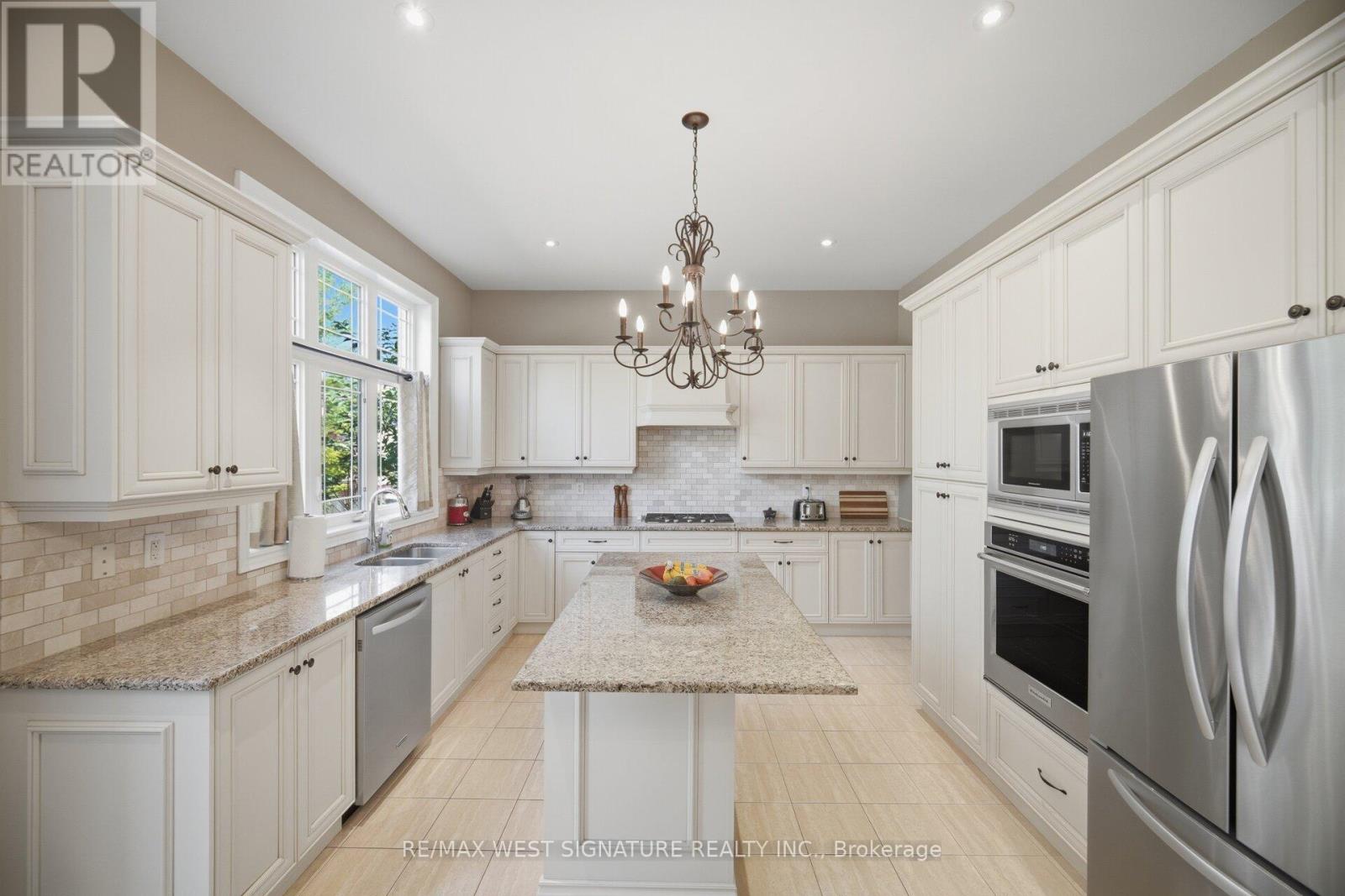 59 BLUFF TRAIL - 11