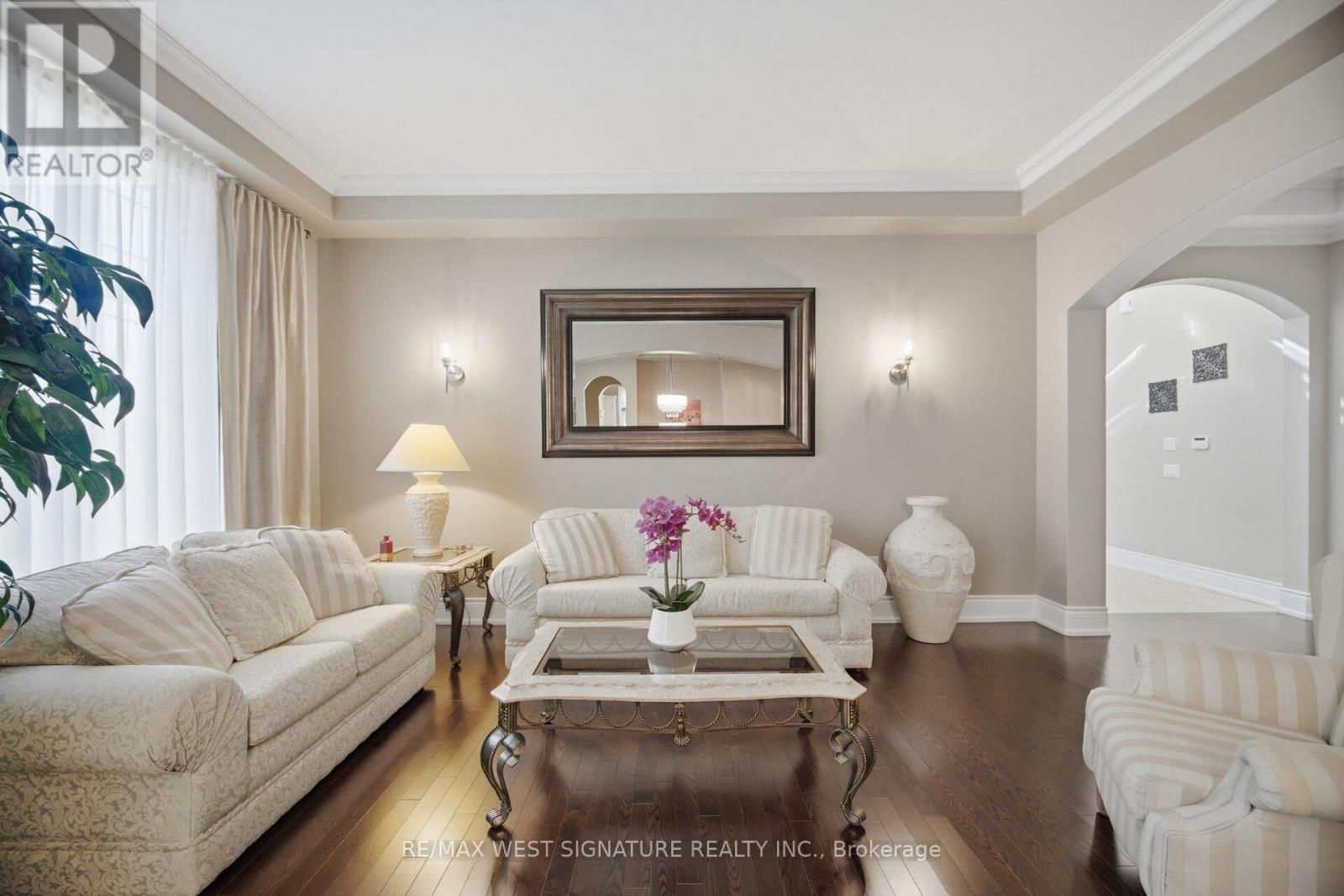 59 BLUFF TRAIL - 4