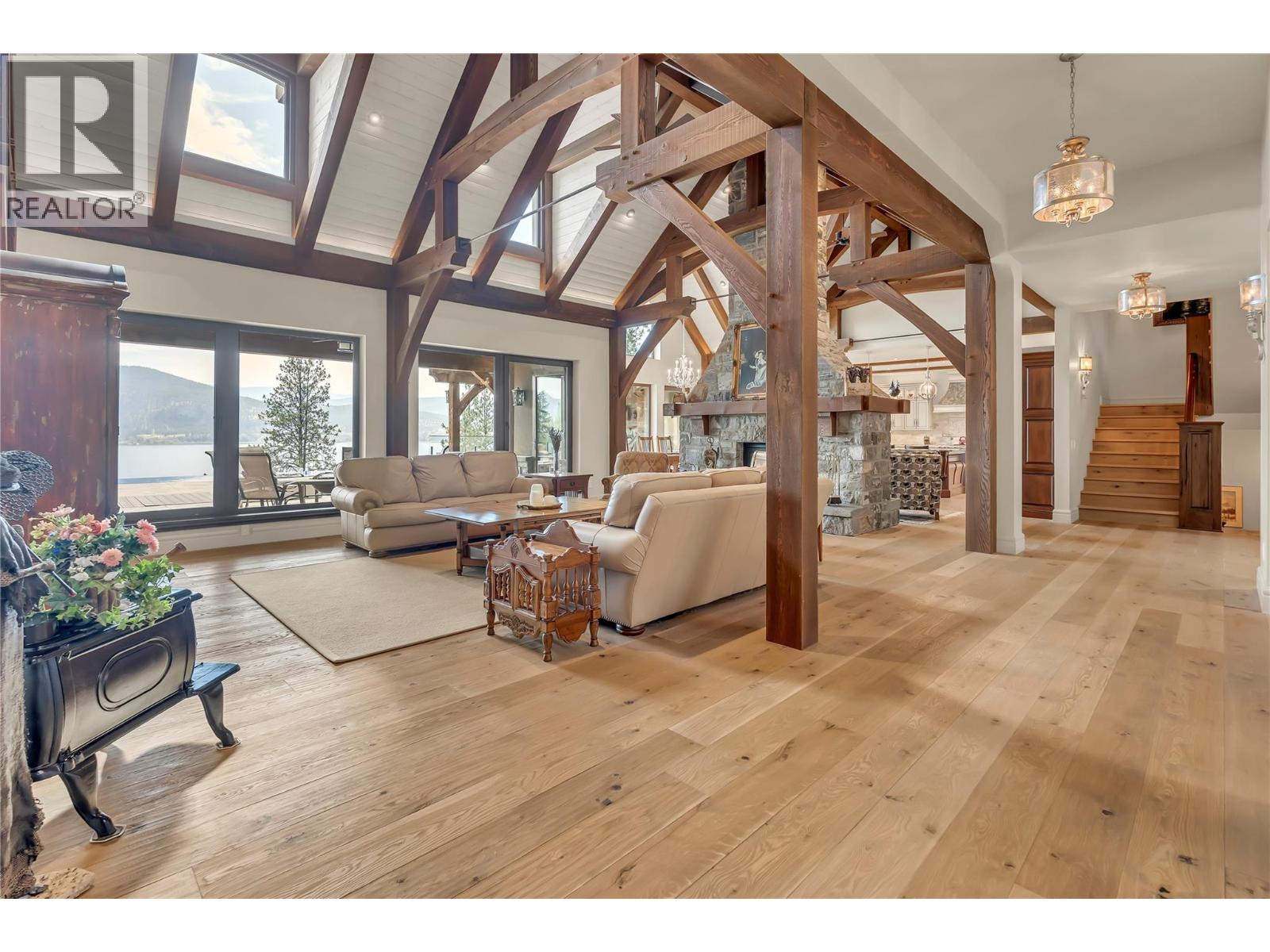 2119 Naramata Road - 8