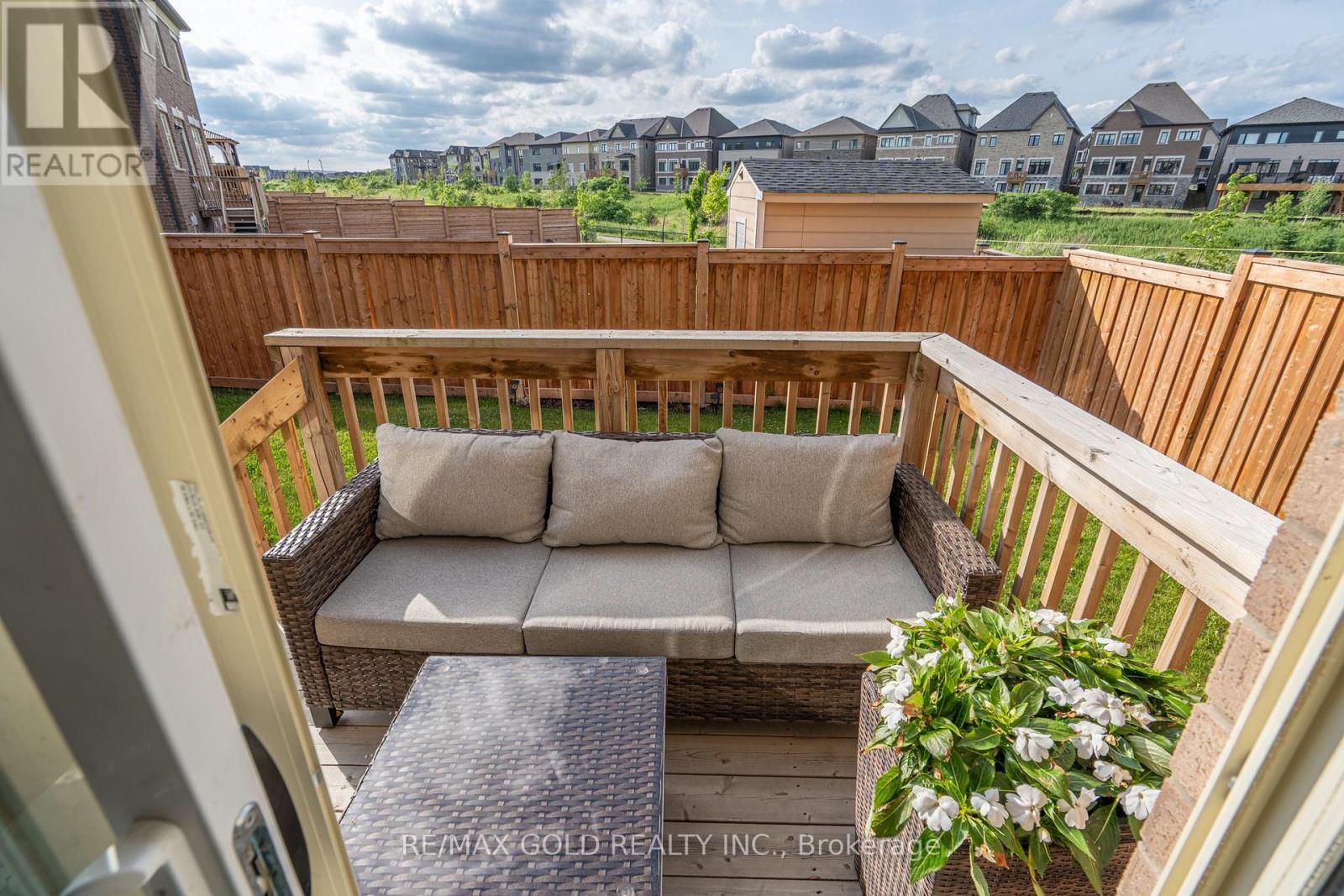 66 PUFFIN CRESCENT - 39
