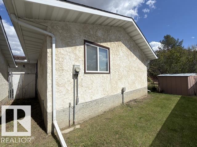 18 LATIMER PL, Lacombe Park, St. Albert photo 4