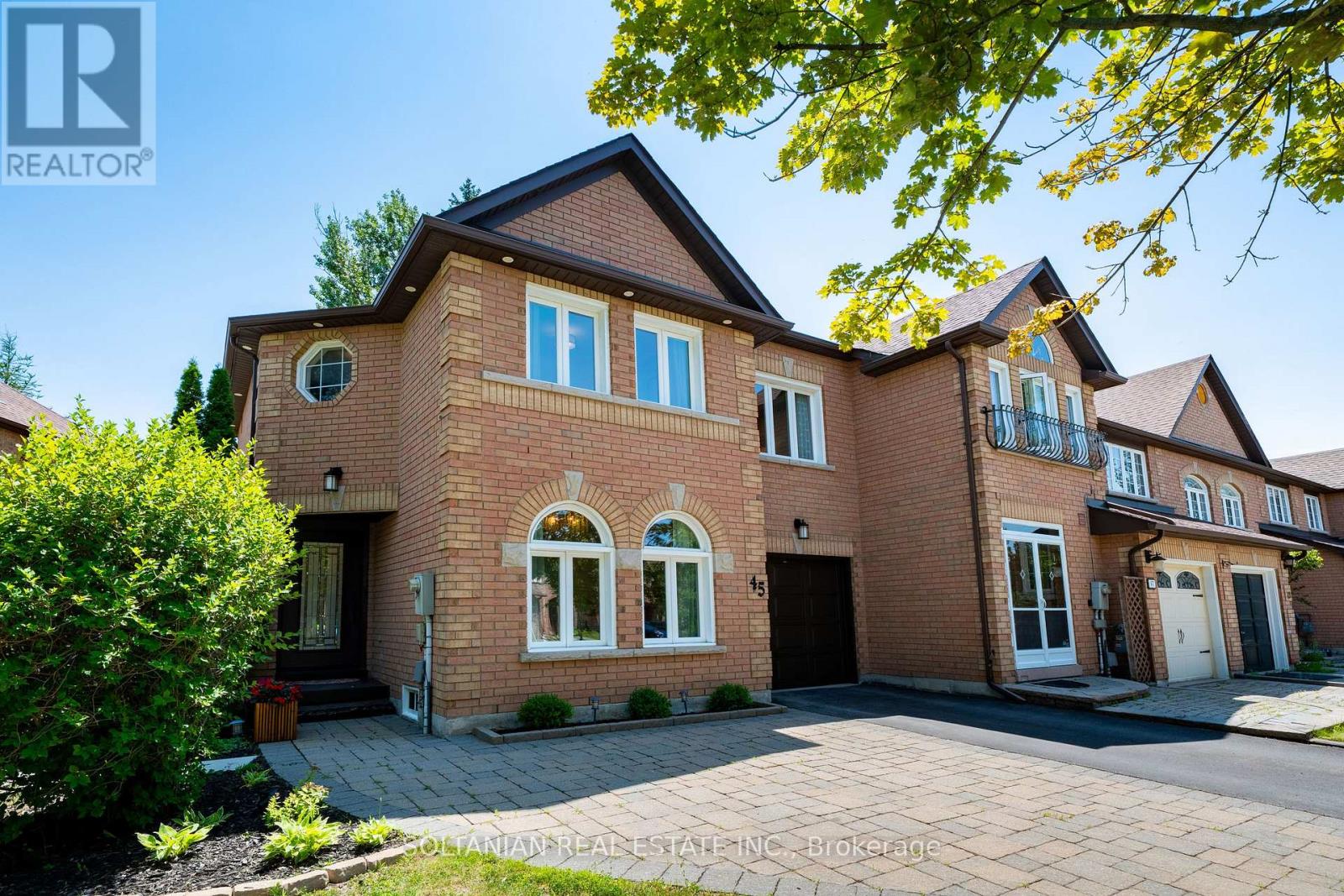 45 MISTLEFLOWER COURT