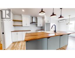 4 Flora Street thumbnail 2
