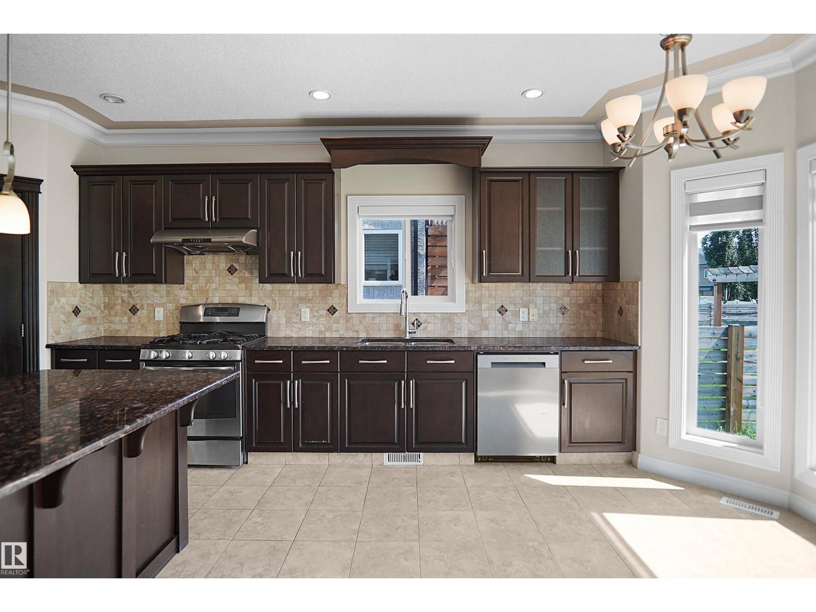 14037 161A AV NW - 20