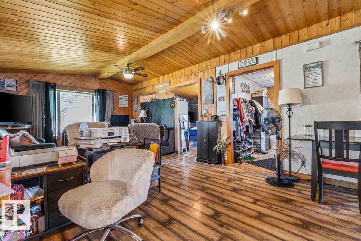 54115 Range Road 270 - Image 45