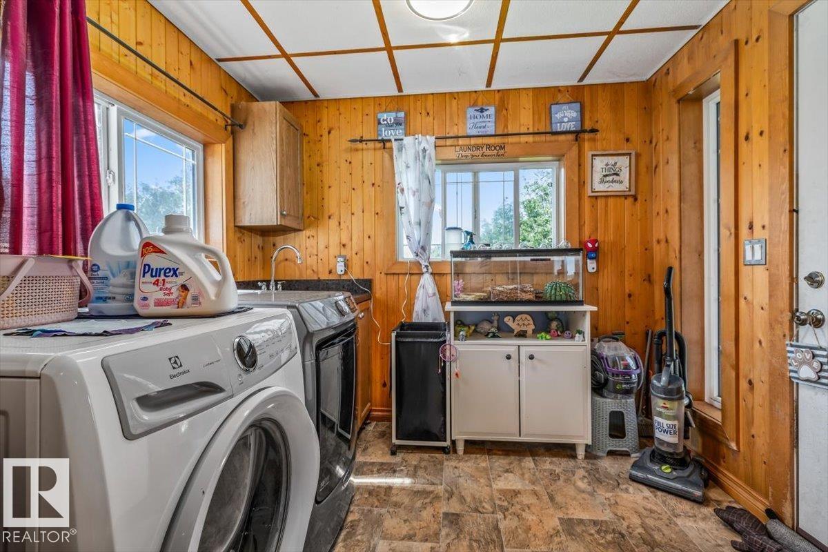 54115 Range Road 270 - 42