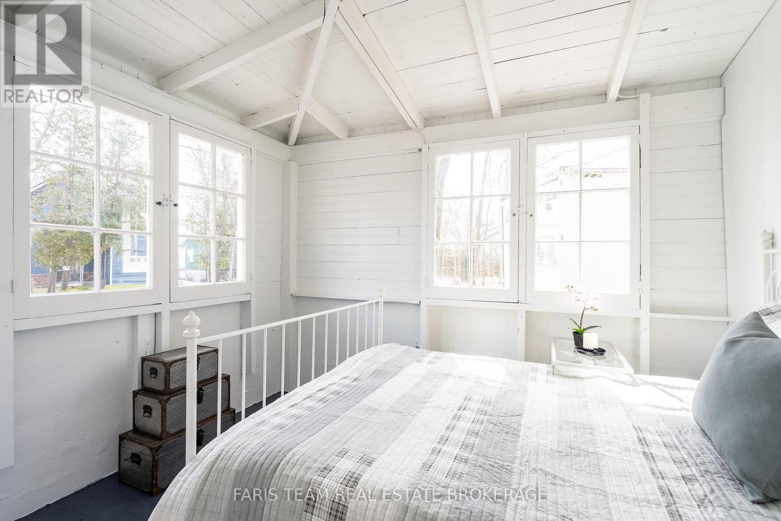 365 ROBINS POINT ROAD - 15