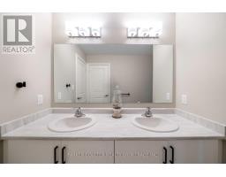 202 Clipper Drive, Clearview, ON L0M1S0 Photo 28