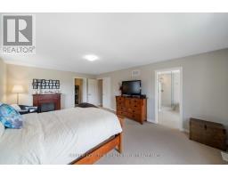 202 Clipper Drive, Clearview, ON L0M1S0 Photo 33