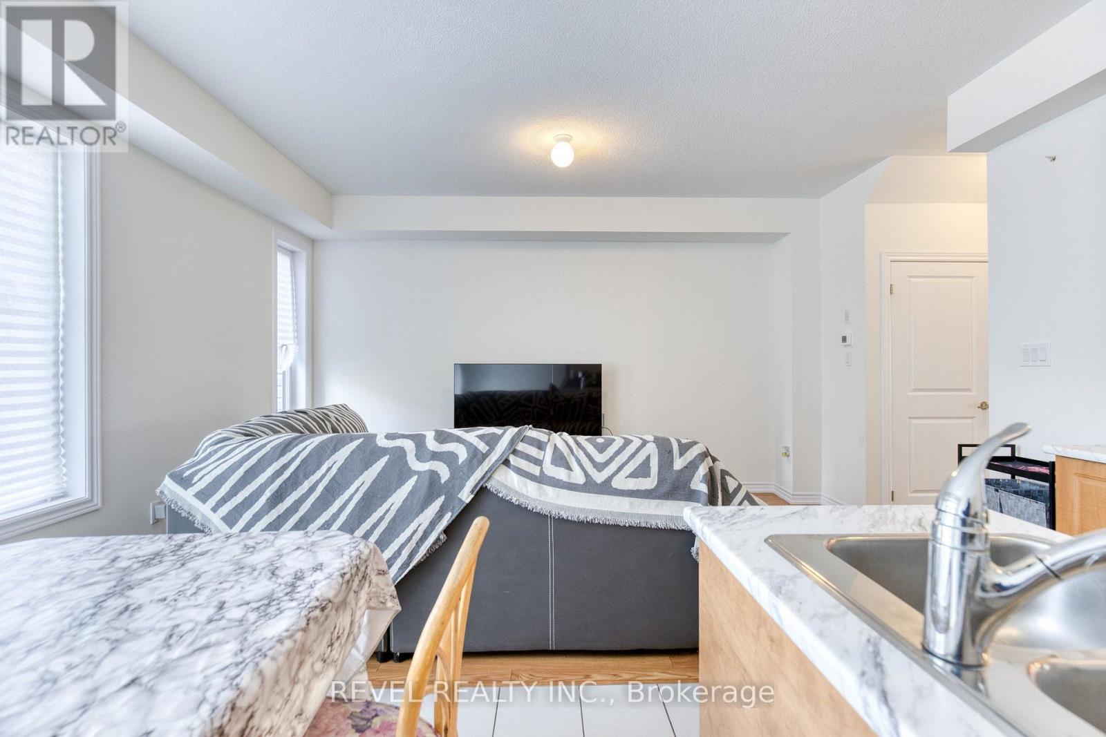 12 HYLTON DRIVE - Image 13