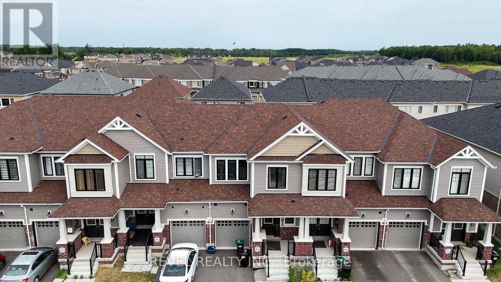 12 HYLTON DRIVE - 3
