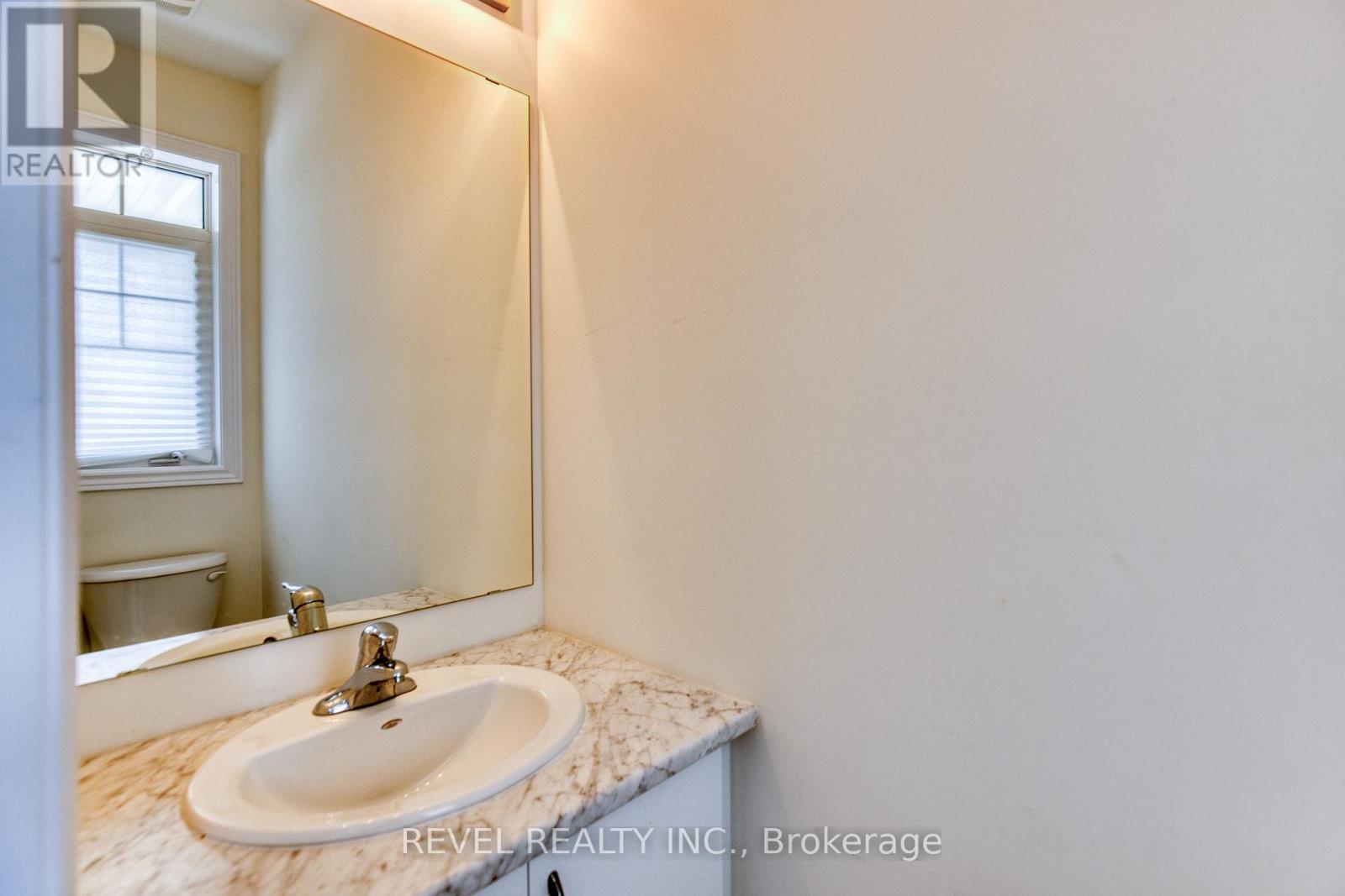12 HYLTON DRIVE - 5