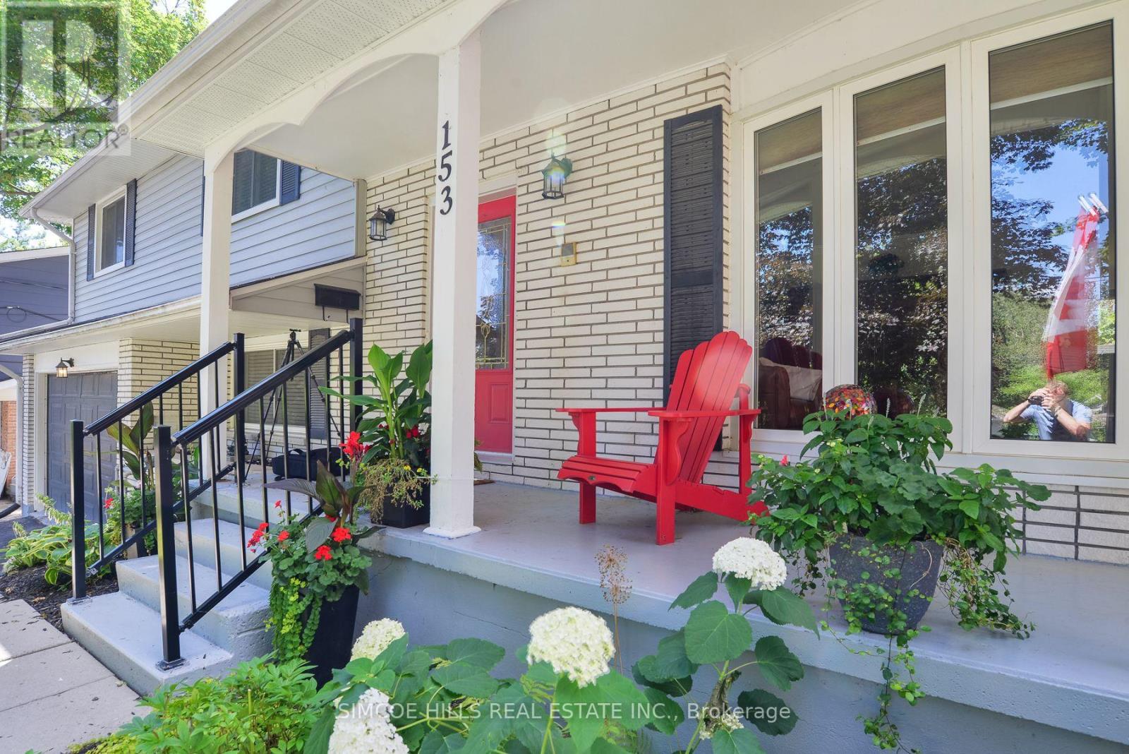 153 MATCHEDASH STREET N - 25