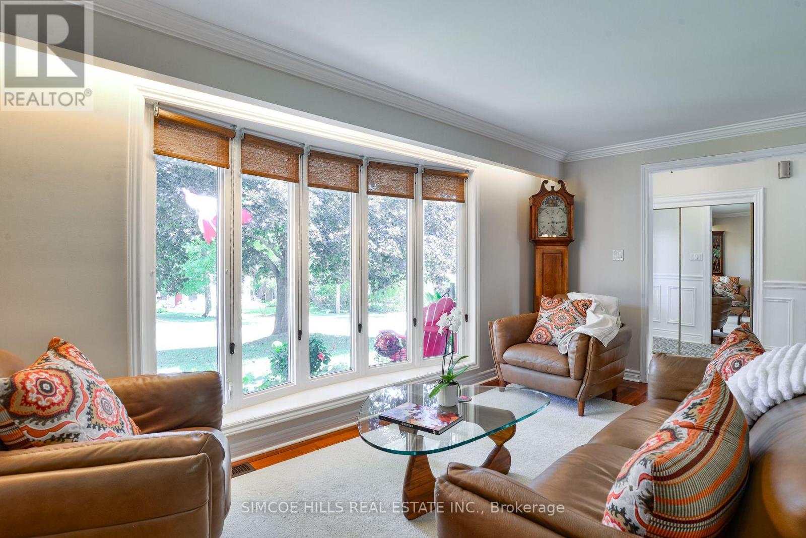 153 MATCHEDASH STREET N - Image 4