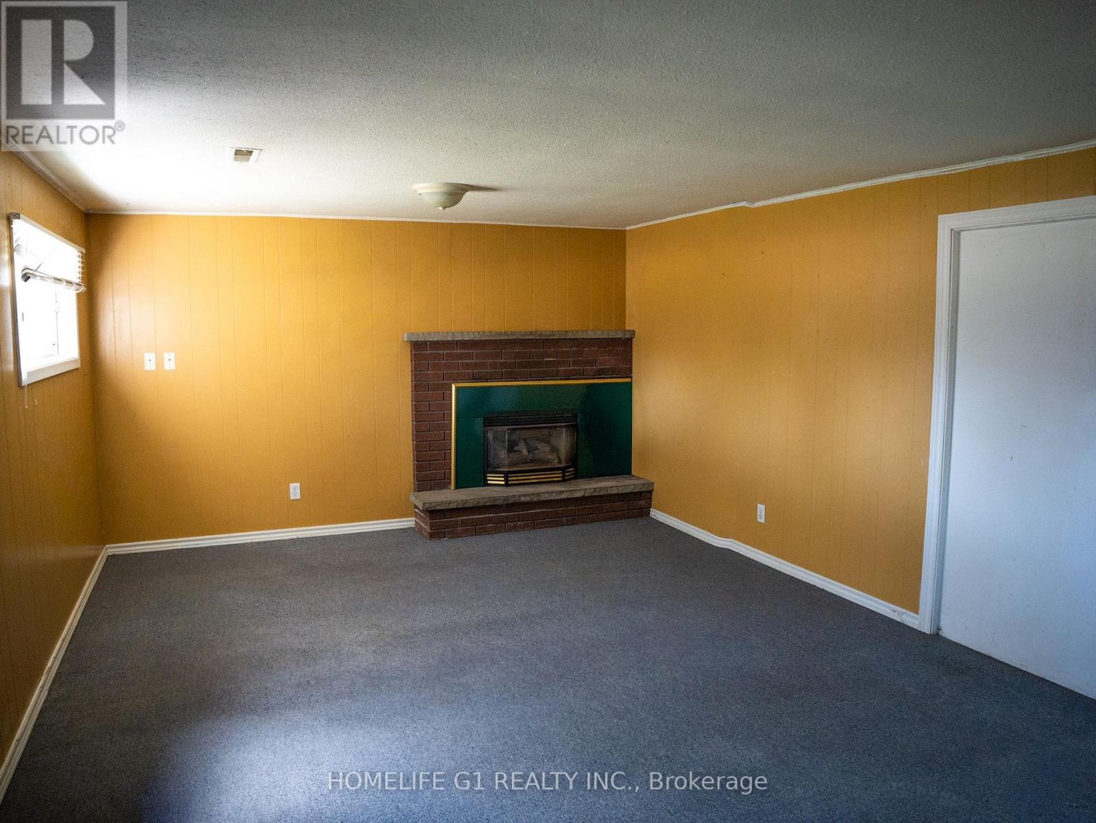 330 GROVE STREET E - Image 5