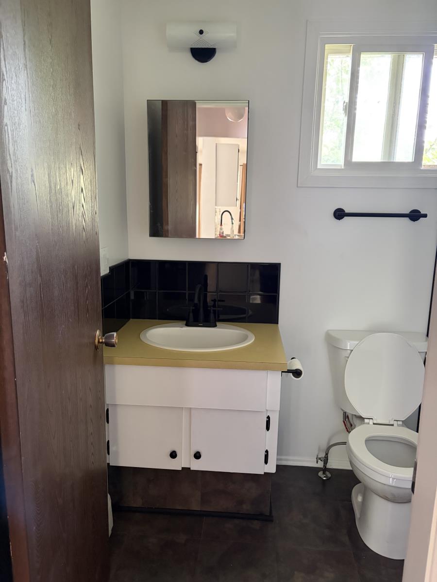5135 52 Avenue - Photo 36