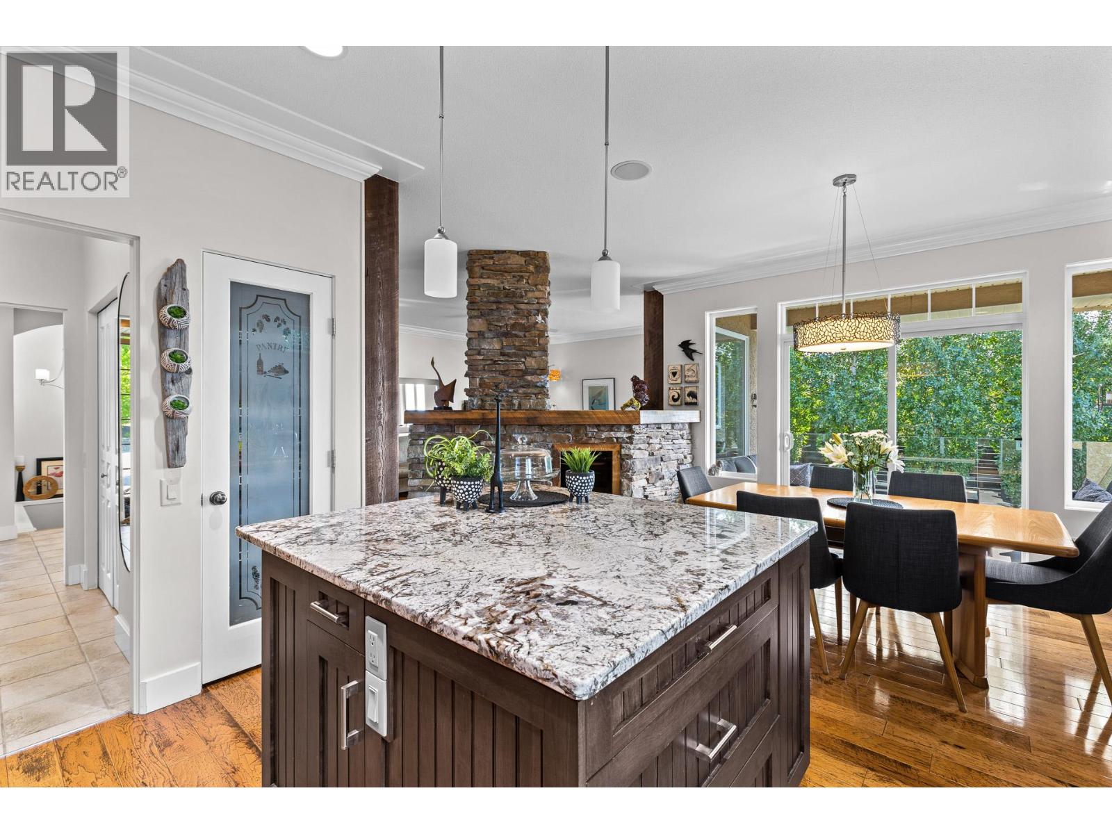  1635 Gregory Road, West Kelowna