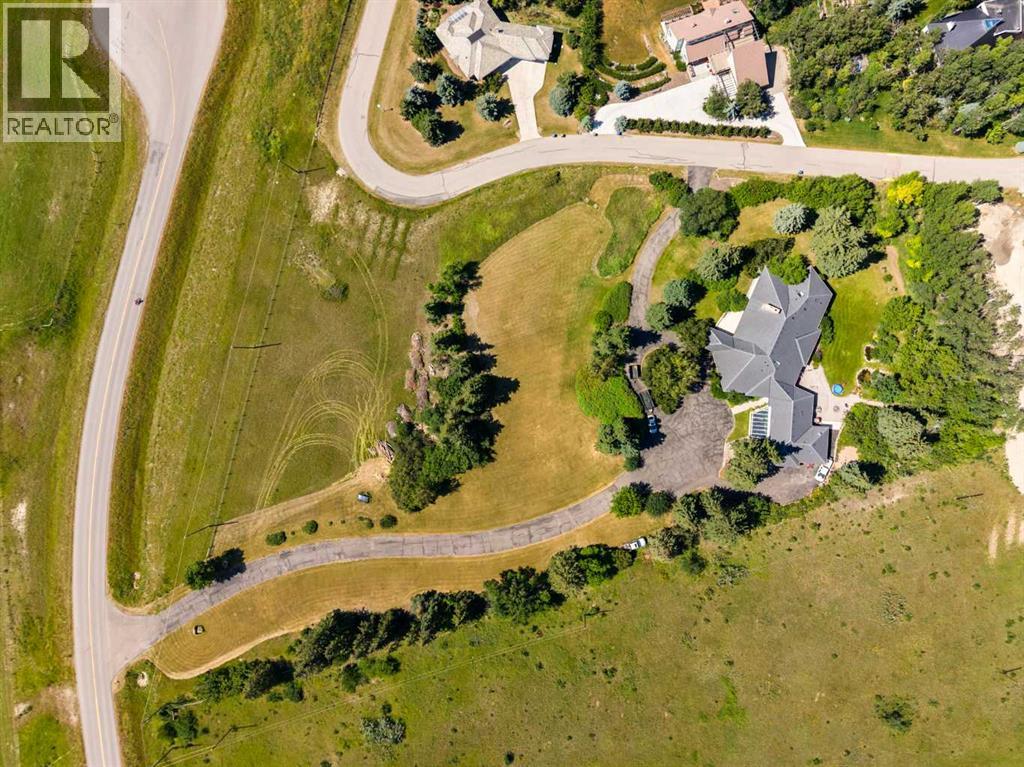 187 Slopeview Drive SW - 9
