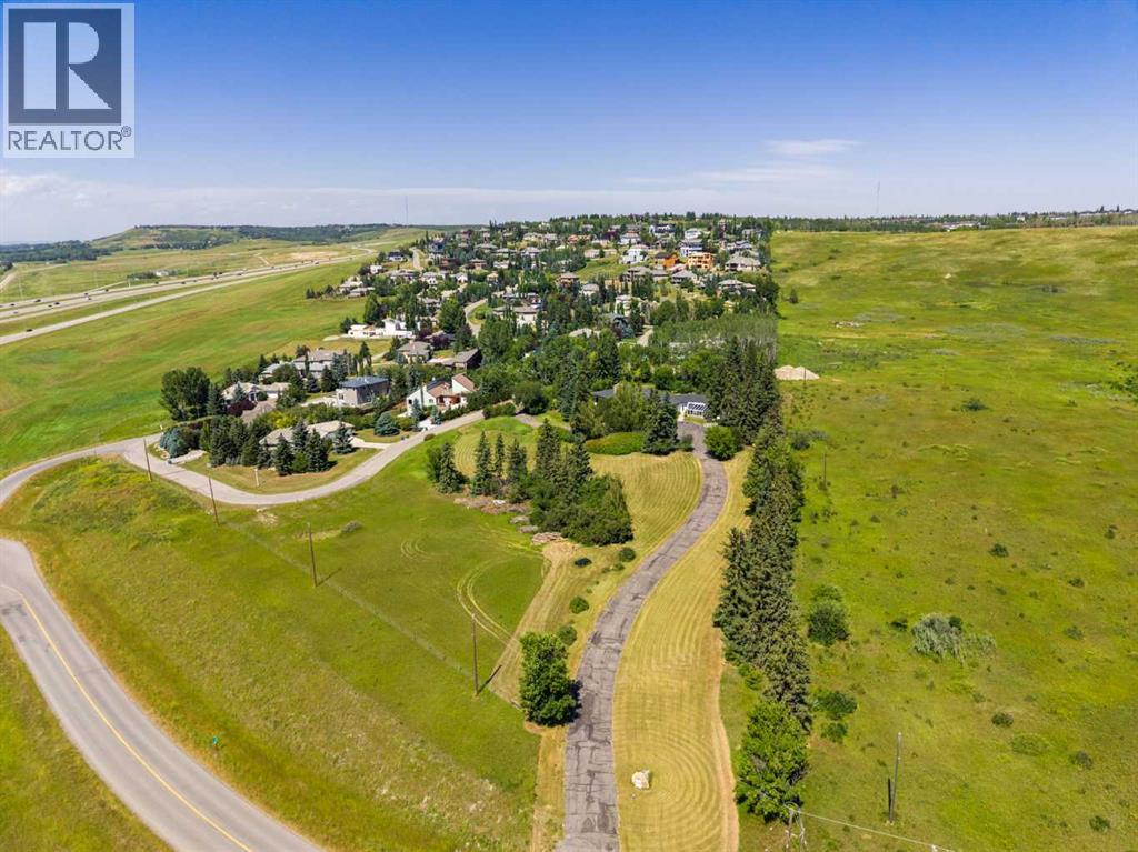 187 Slopeview Drive SW - 3