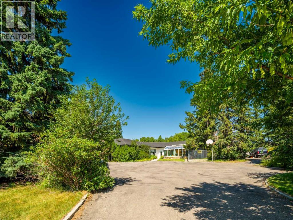 187 Slopeview Drive SW - 37