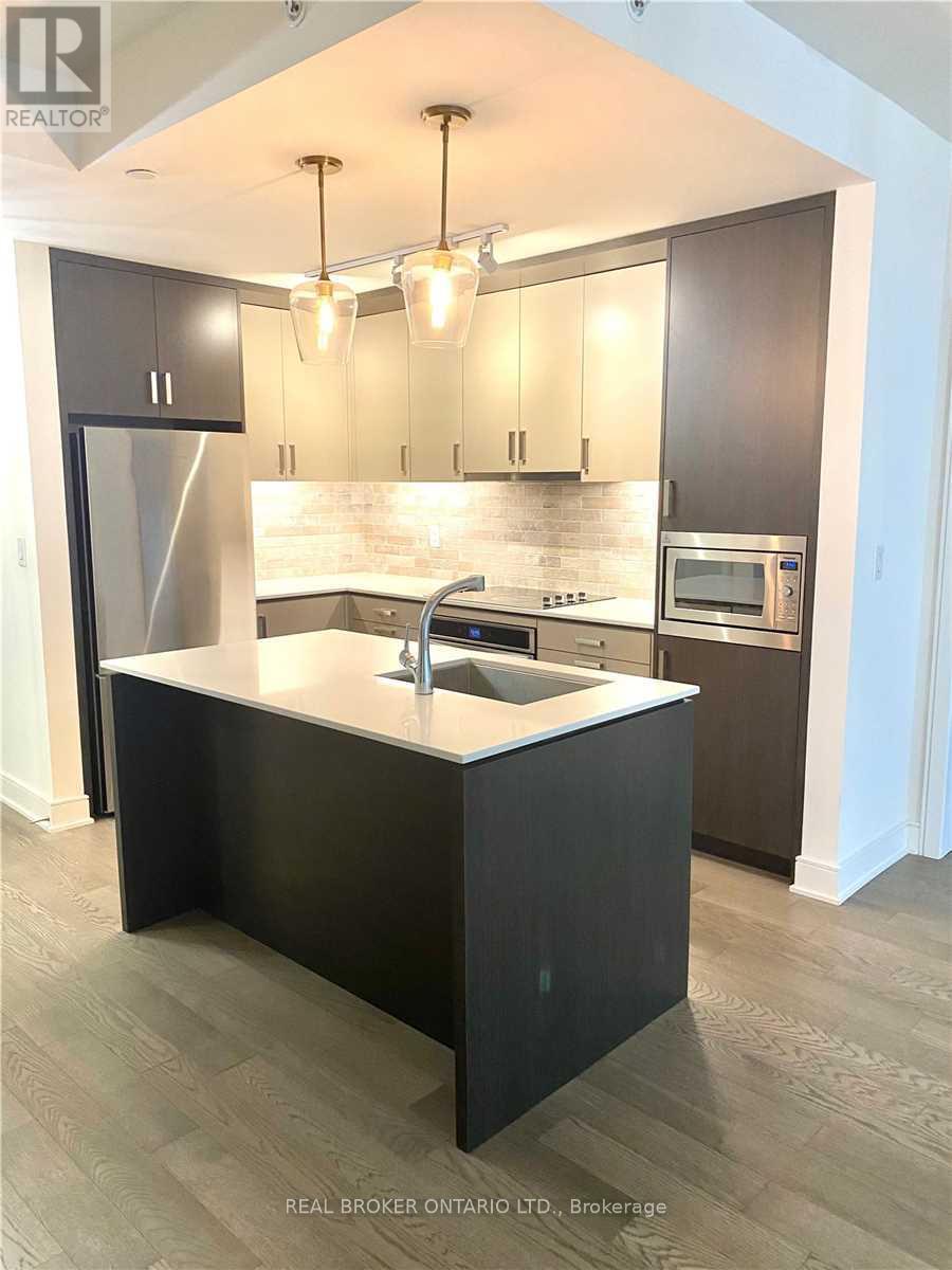 Photo of 1575 Lakeshore Road