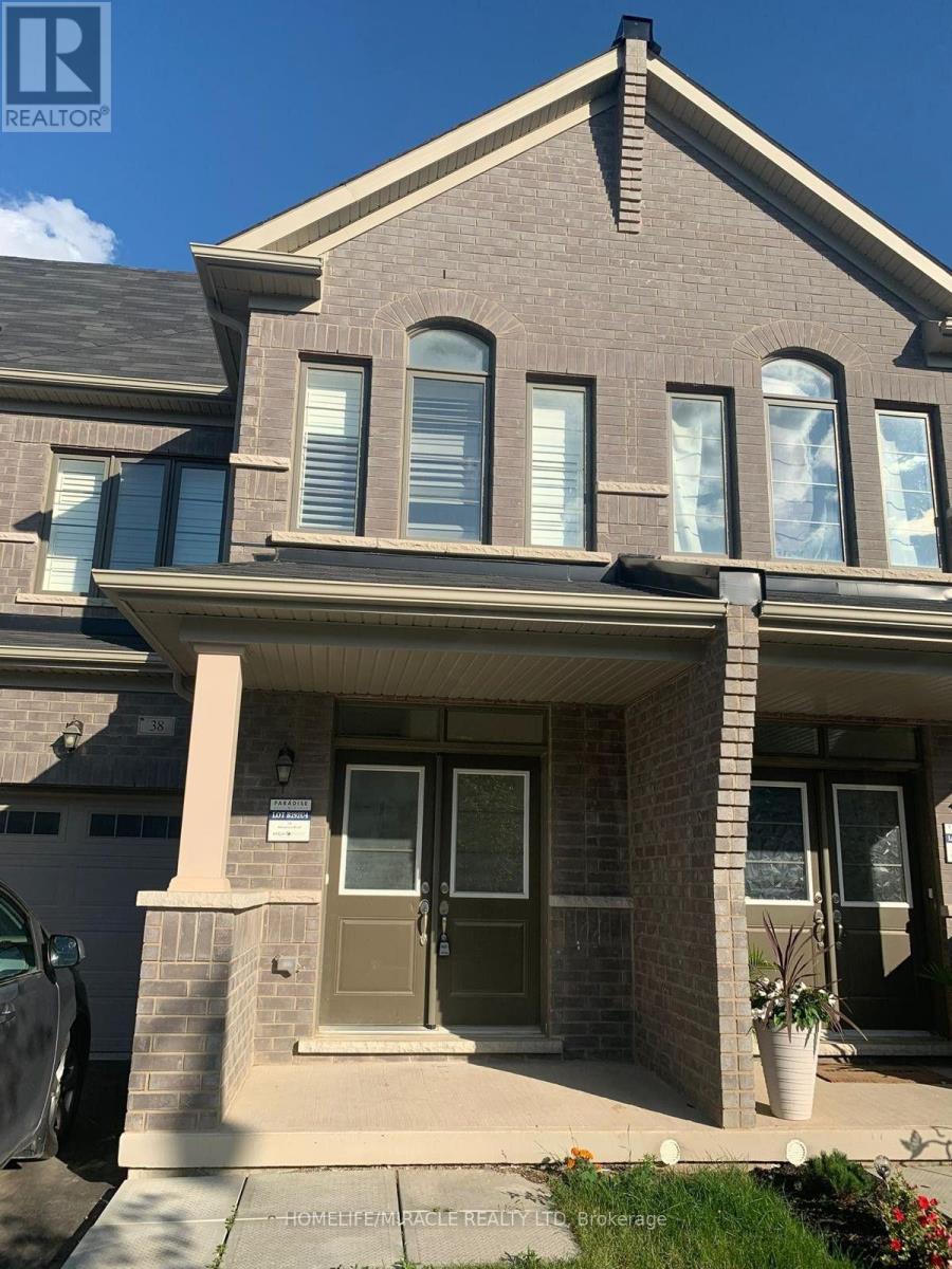 Photo of 38 Adventura Road