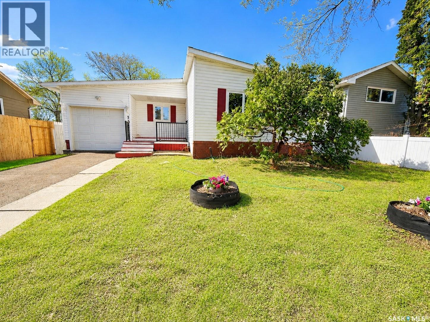 1321 Jubilee AVENUE - 1