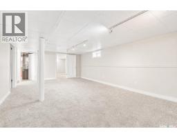 1321 Jubilee Avenue, Regina, SK S4S3S8 Photo 18