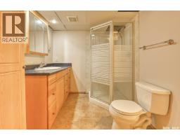 1321 Jubilee Avenue, Regina, SK S4S3S8 Photo 23