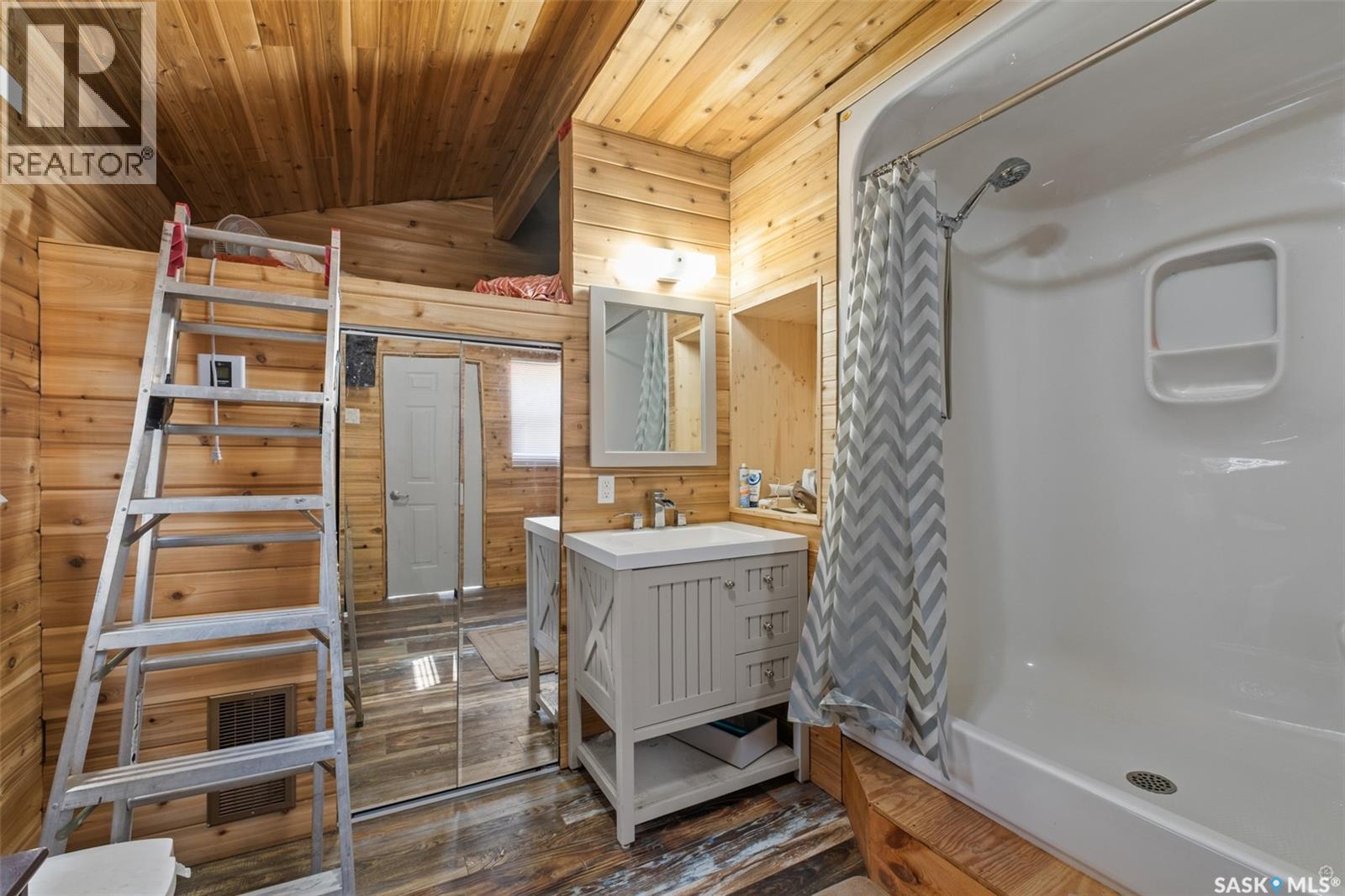 128 Jacobson DRIVE - 40