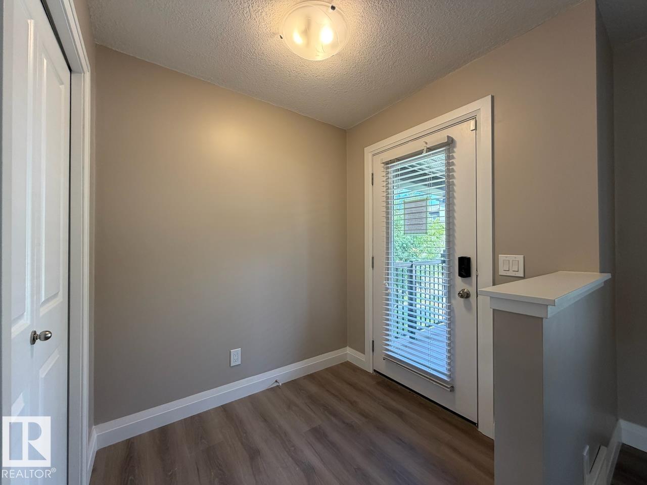 2616 PRICE CM SW, Paisley, Edmonton photo 3