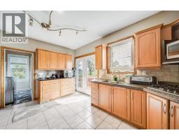 6016 Walker Road, Tecumseh, ON N0R1L0 Photo 22