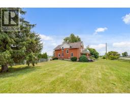 6016 Walker Road, Tecumseh, ON N0R1L0 Photo 43