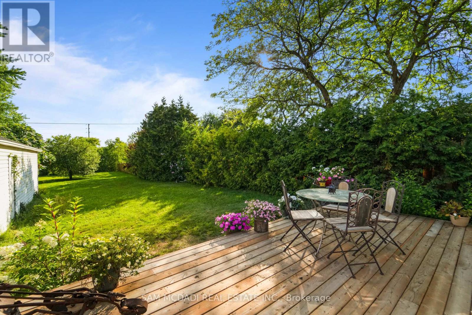 1088 CHERRIEBELL ROAD - Image 32