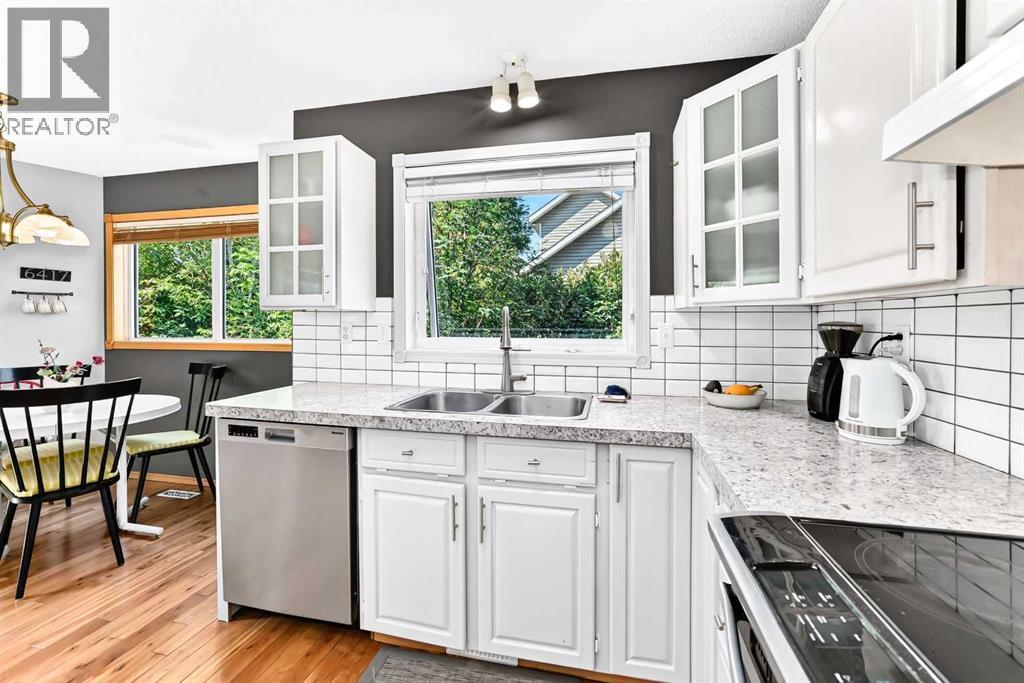 94 Hathaway Lane, Lacombe